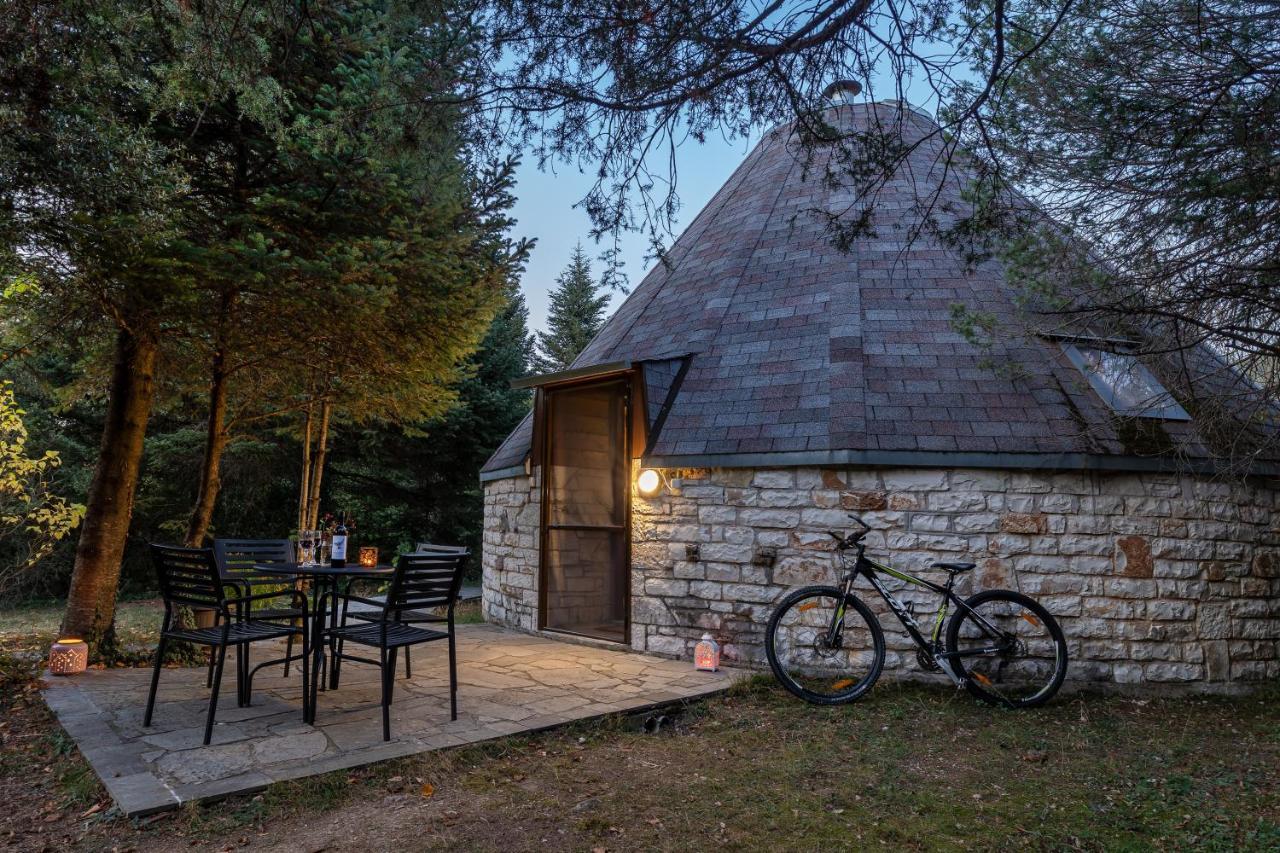 Theasis-Igloo Villa Pramanta Bagian luar foto
